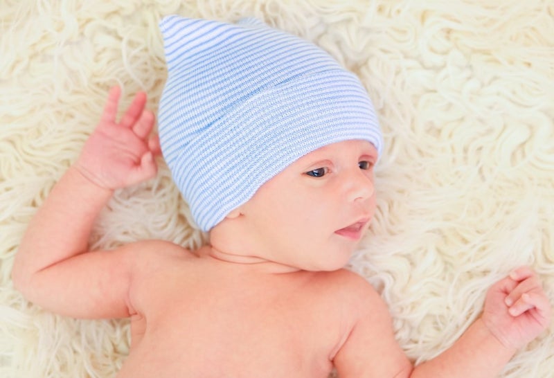 Nurses Choice 5 Piece Hospital Hat & Mitten Set for Newborn Baby (Boy) - Image 4